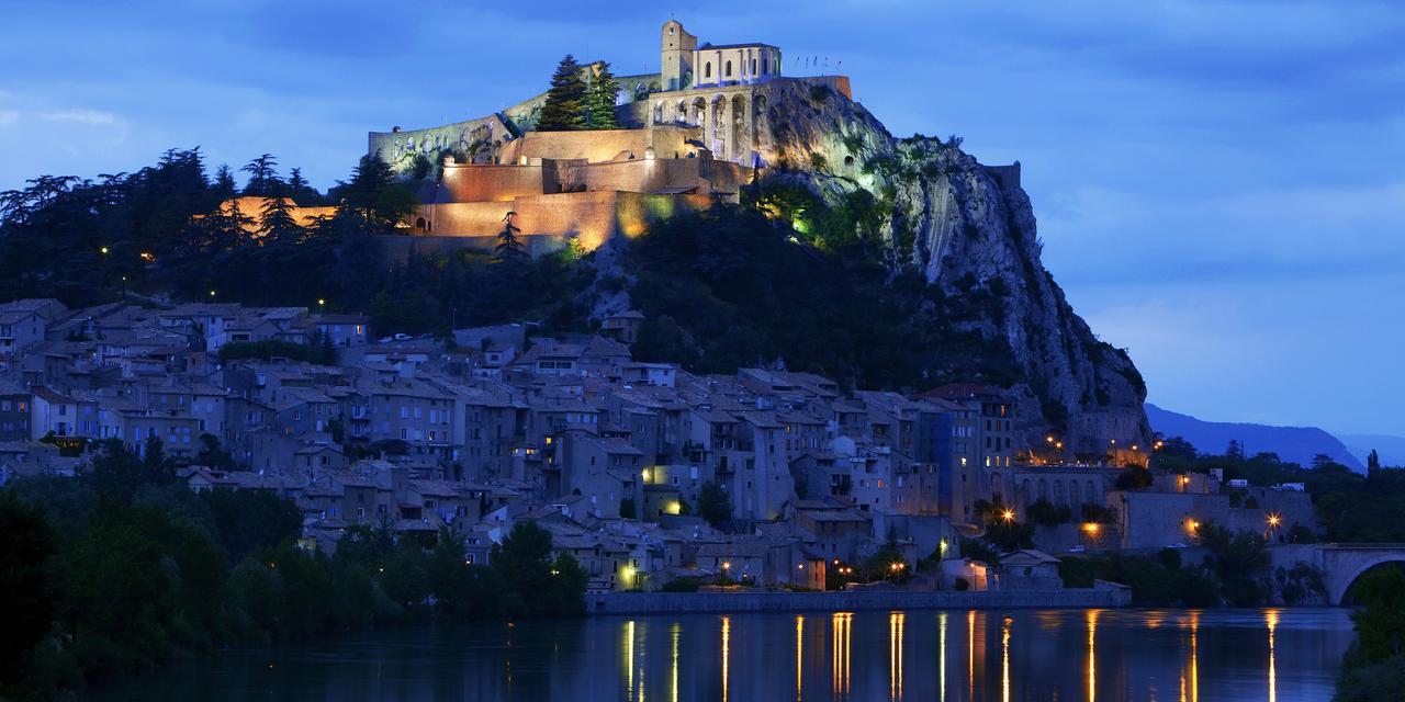 L'Oustalet Hotel Sisteron Exterior photo